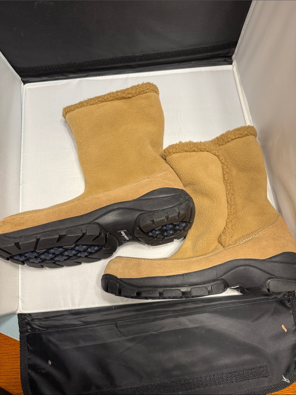 Lands' End Women's Tan Suede-Look Fleece-Lined Winter Boots - Picture 4 of 5